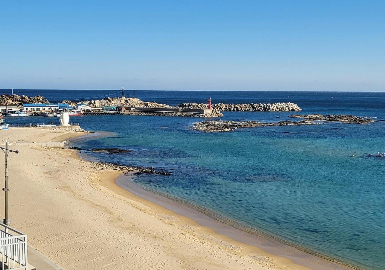 Seaside Pension Goseong  Bagian luar foto