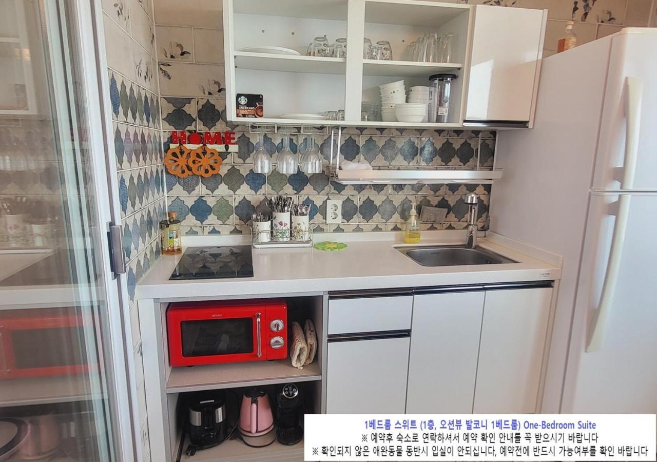 Seaside Pension Goseong  Bagian luar foto